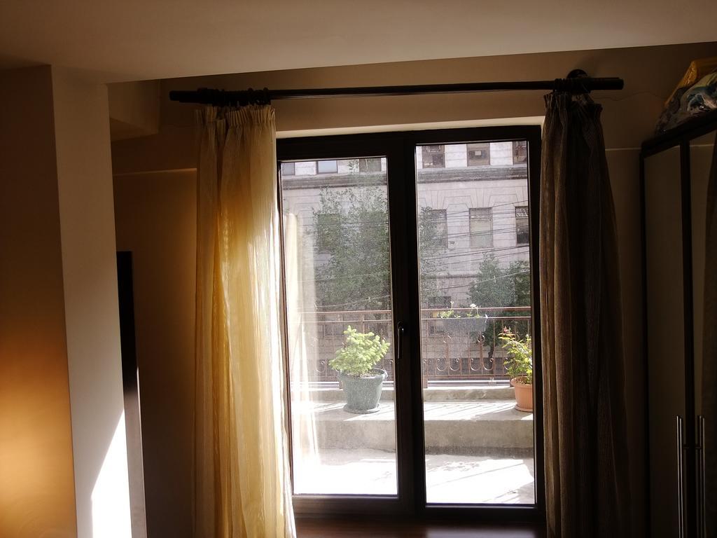 Yerevan Center Apartment 5A Екстериор снимка