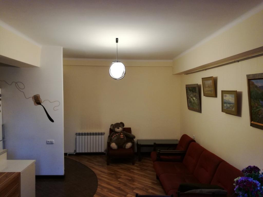 Yerevan Center Apartment 5A Екстериор снимка